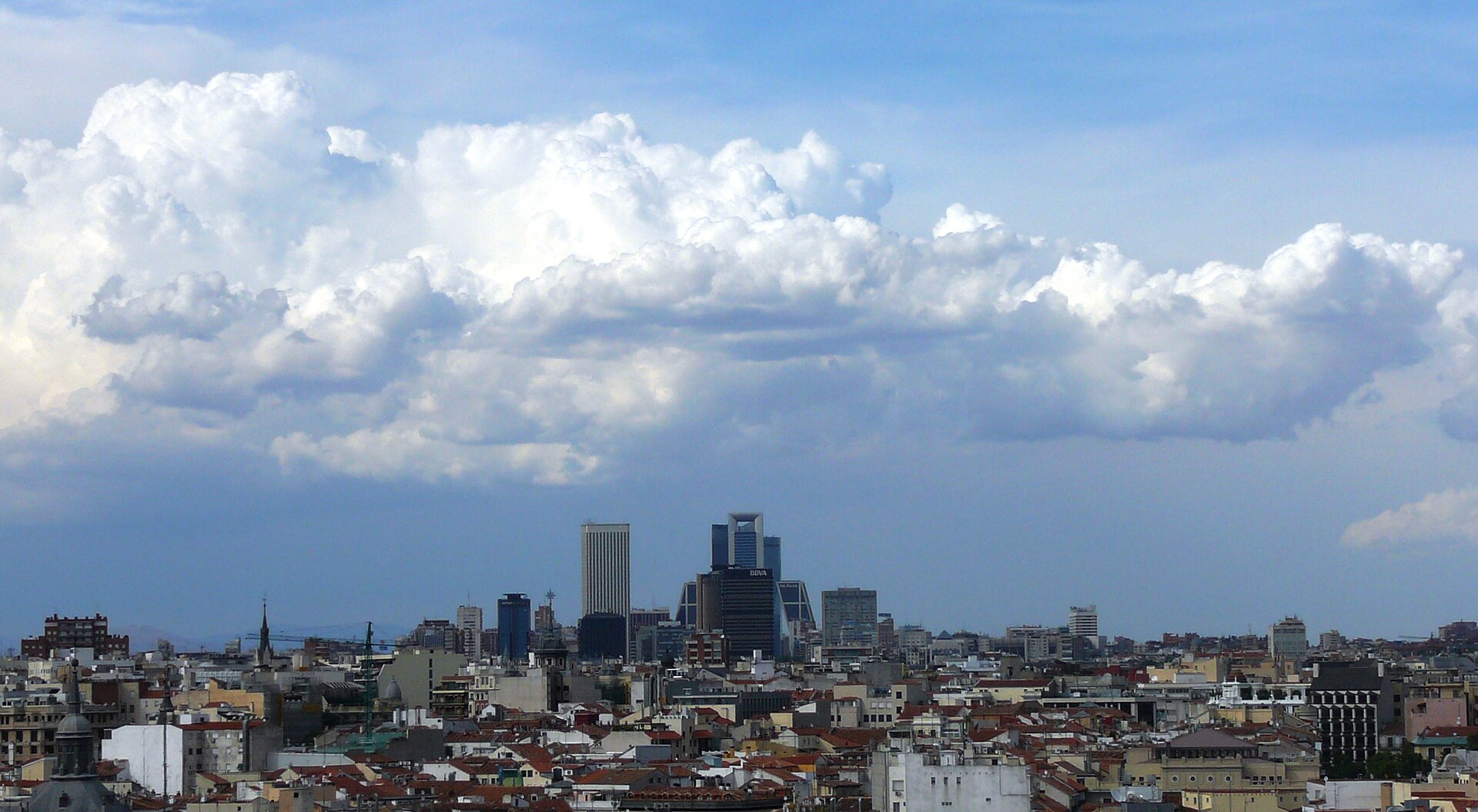La inversión inmobiliaria supera los 12.000 millones en el primer semestre